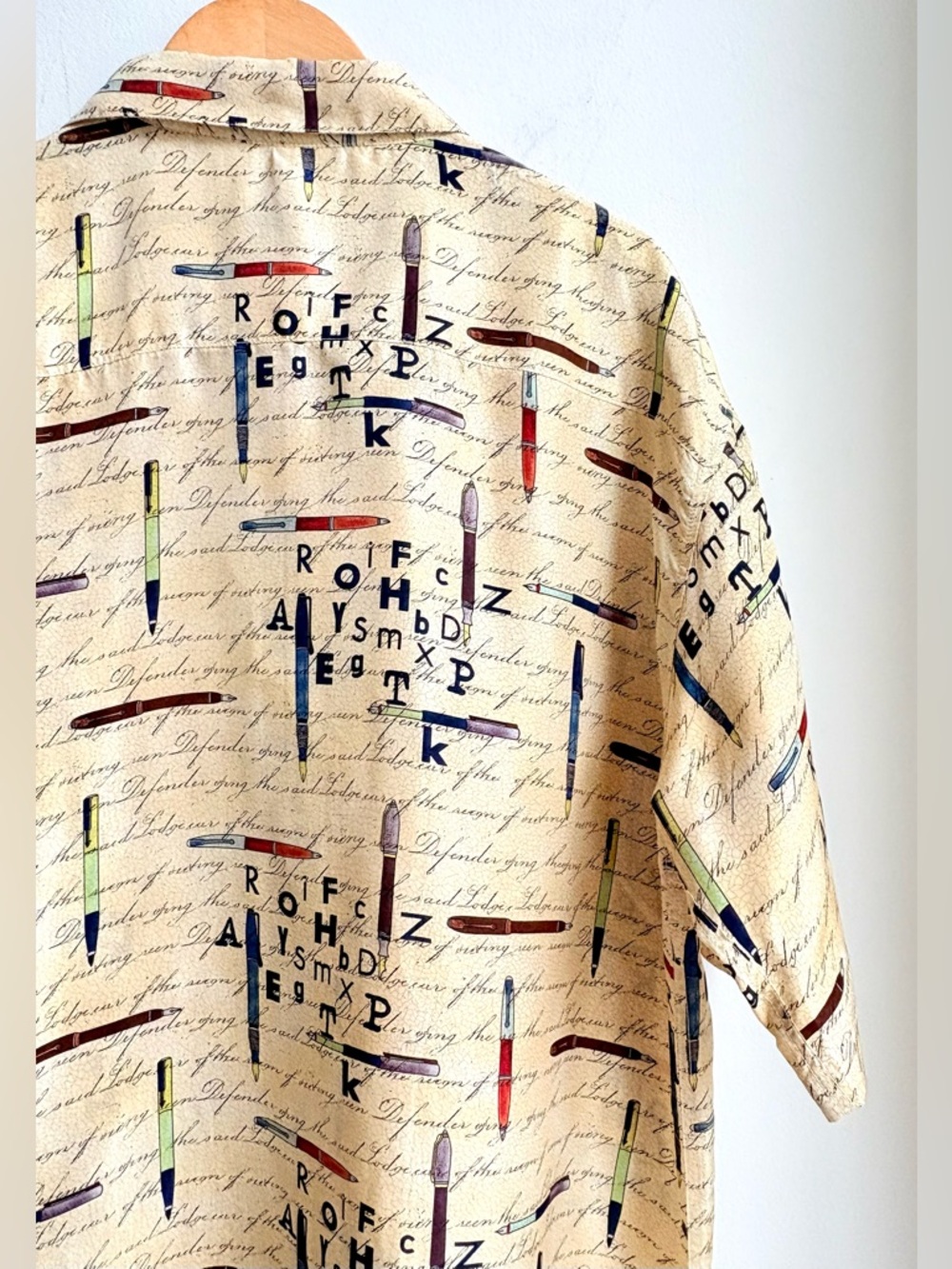 VTG Burma Bibas 100% Silk Novelty Print Colorful PENS Unique Men’s Shirt SIZE L - Picture 4 of 6